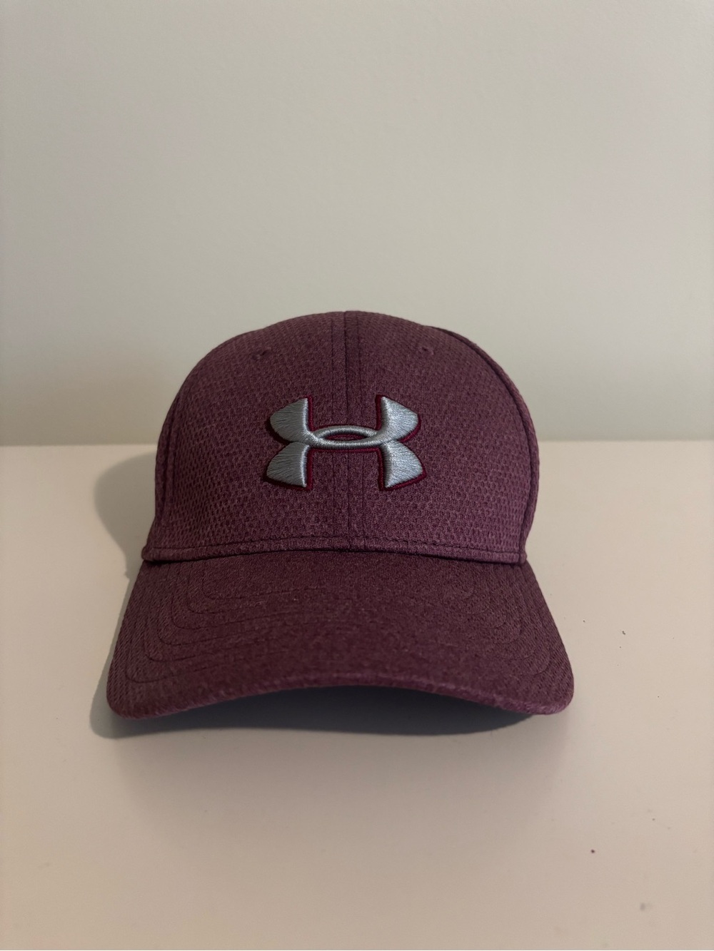Under Armour Youth S/M Purple with Maroon-Outlined Logo Cap